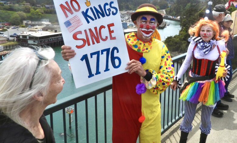 What’s a conservative? What’s a liberal? These No Kings Protesters were both. Check out the scenes in Fort Bragg, Point Arena, Boonville, Gualala, Willits and Ukiah! What’s a conservative? What’s a liberal? These No Kings Protesters were both. Check out the scenes in Fort Bragg, Point Arena, Boonville, Gualala, Willits and Ukiah!